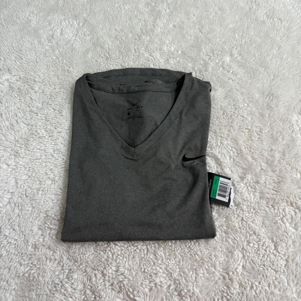 Nike Dri Fit Womens XL Grey V-Neck Activewear Workout Preppy Running Yoga Casual